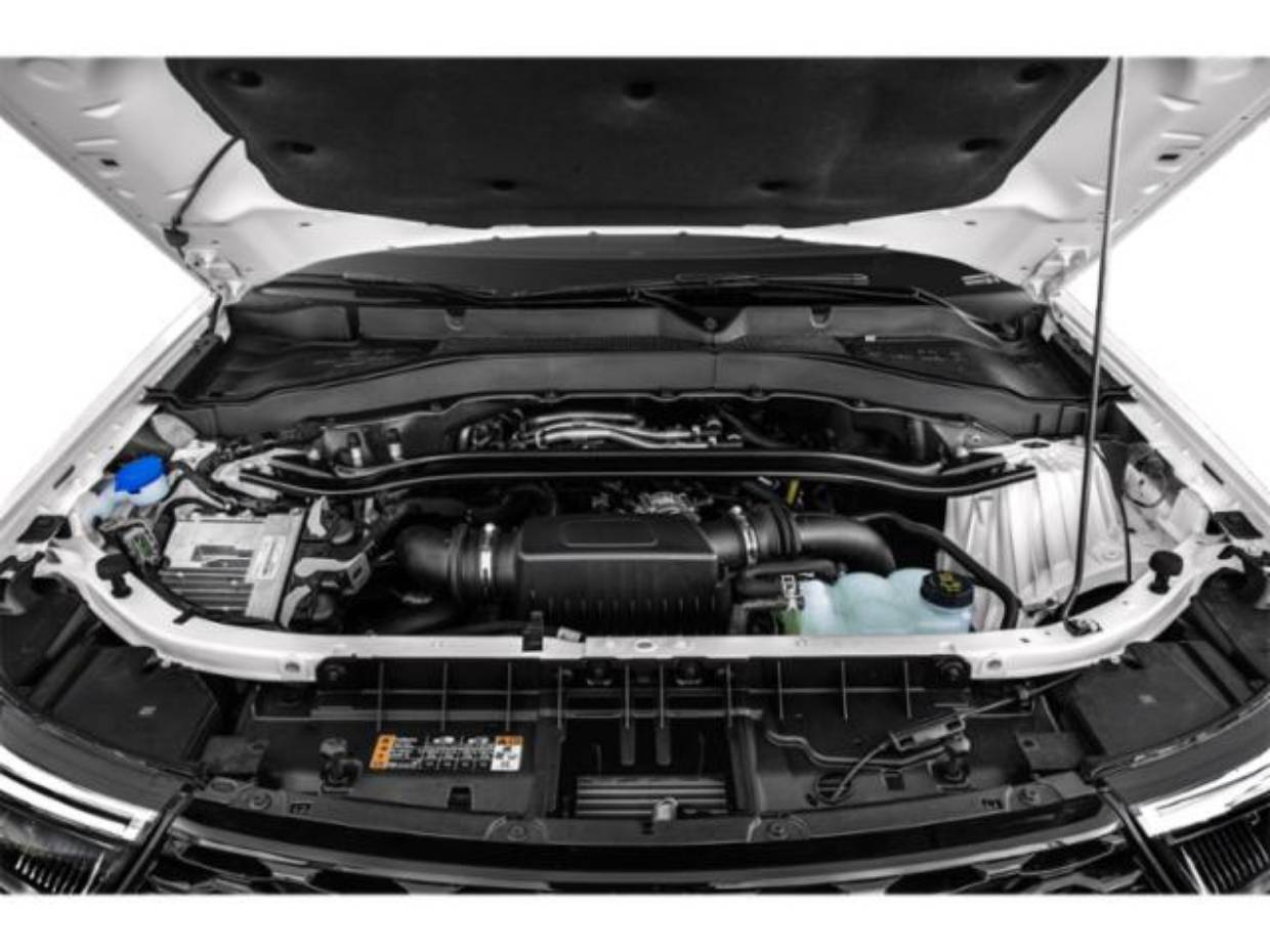 2024 Ford Explorer ST - Photo 12