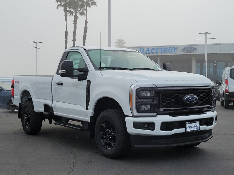 2023 Ford Super Duty F-350 SRW XL