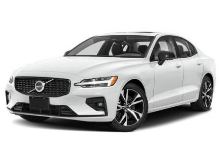 2024 Volvo S60 B5 Core Dark Theme