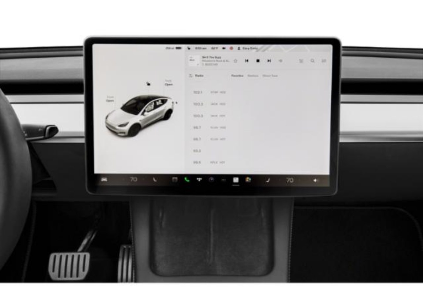 2023 Tesla Model Y Long Range - Photo 10