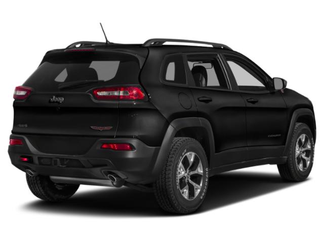 Used 2015 Jeep Cherokee Trailhawk with VIN 1C4PJMBS9FW605318 for sale in Dubuque, IA