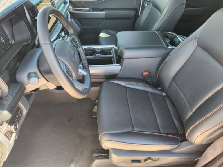 2025 Ford F-350 Super Duty Lariat - Photo 9