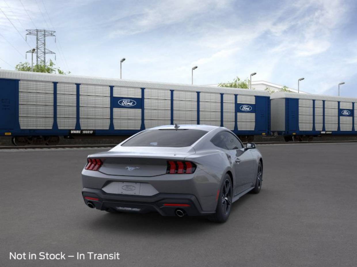 2025 Ford Mustang EcoBoost Fastback - Photo 8
