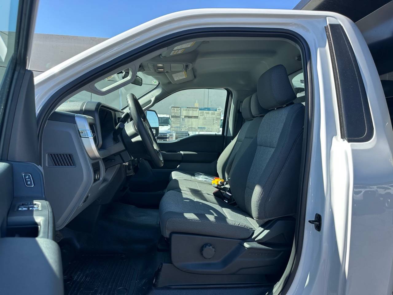2025 Ford F-550 Super Duty Chassis Cab XL - Photo 17