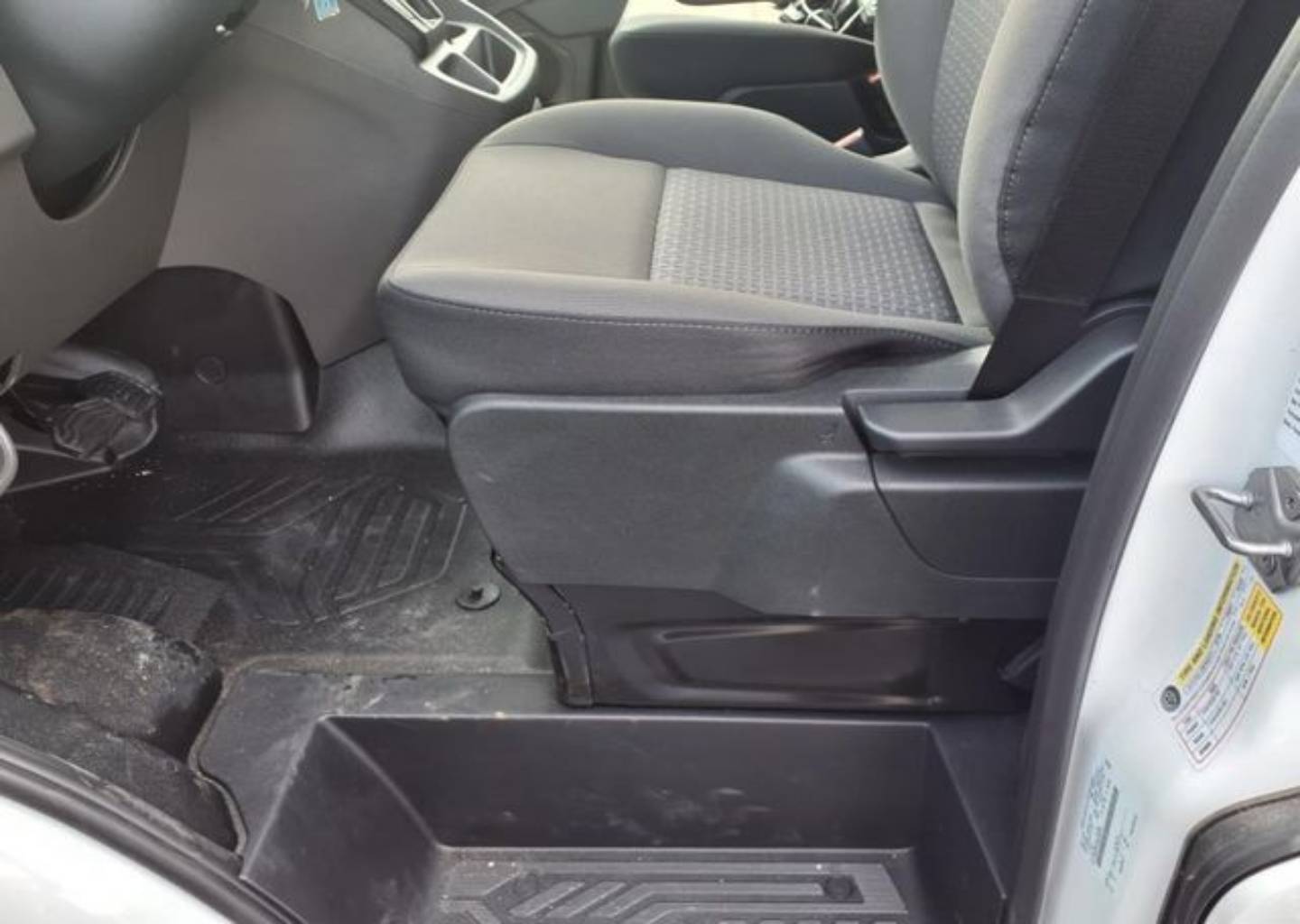 2024 Ford Transit Cutaway Base - Photo 20