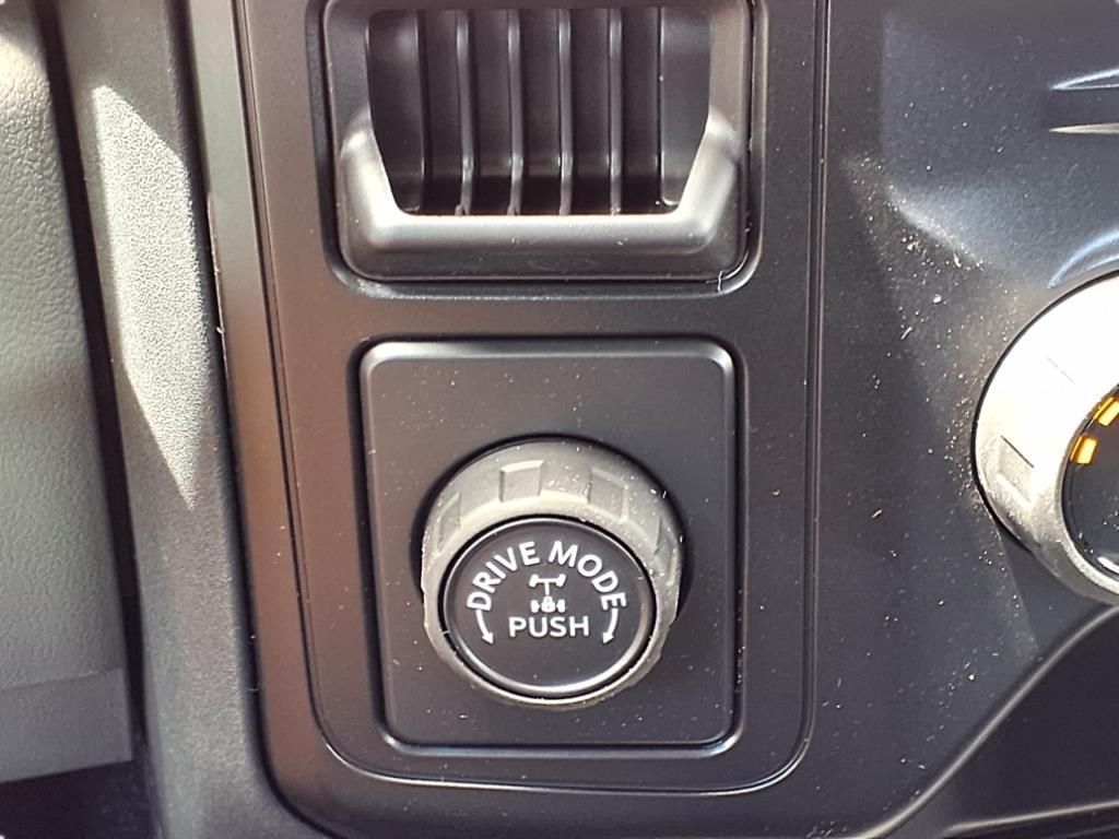 2025 Ford F-250 Super Duty XL - Photo 16
