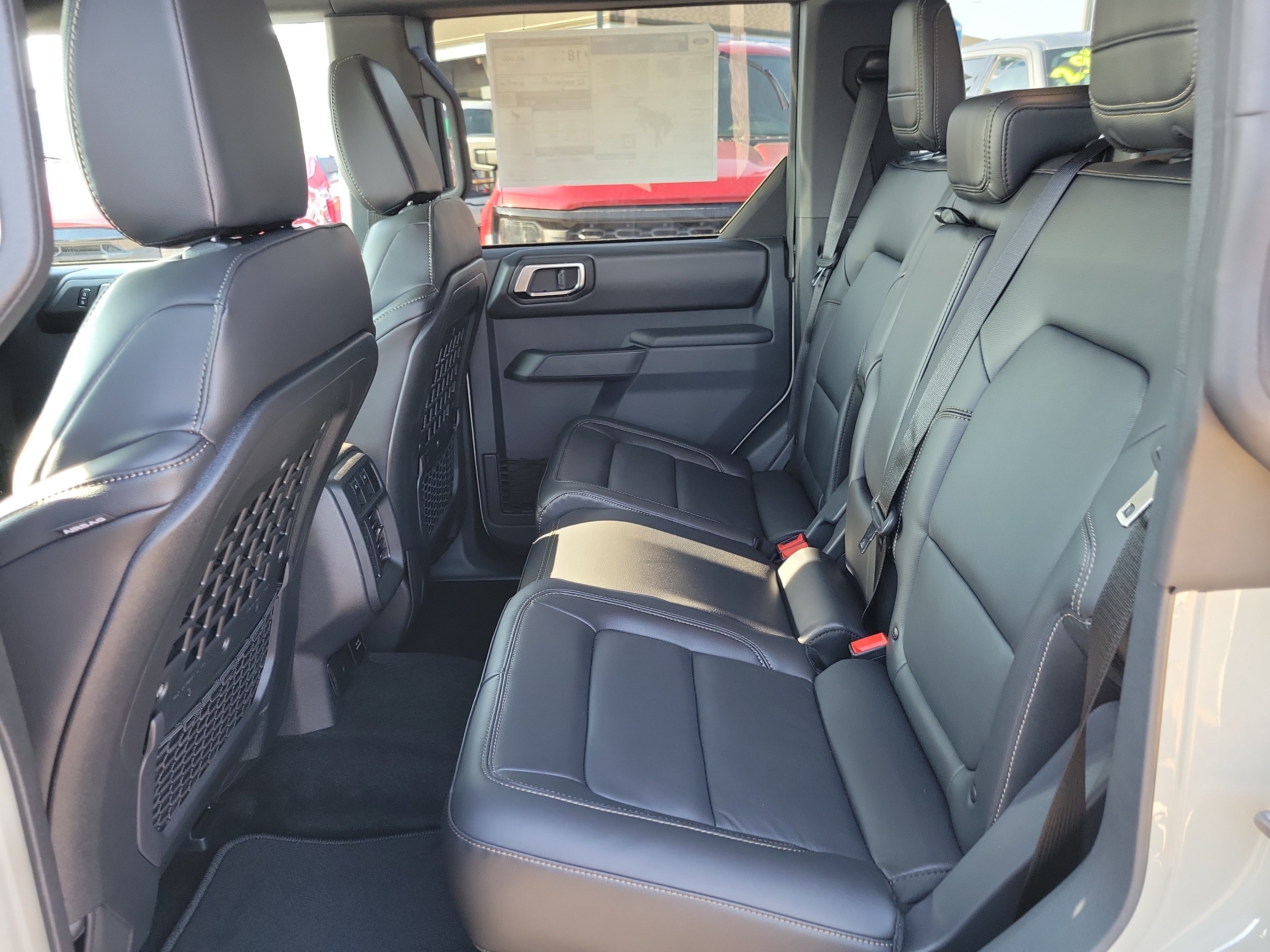 2025 Ford Bronco 4-Door Badlands - Photo 11