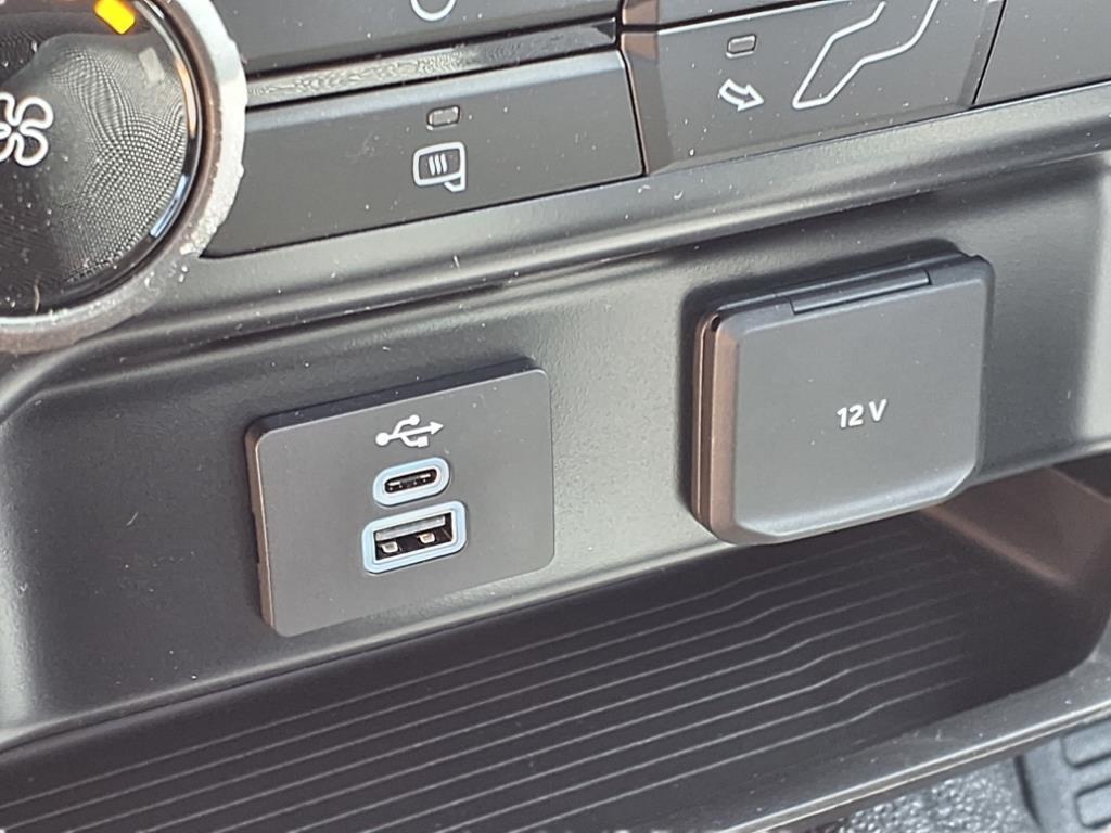 2025 Ford F-250 Super Duty XL - Photo 14