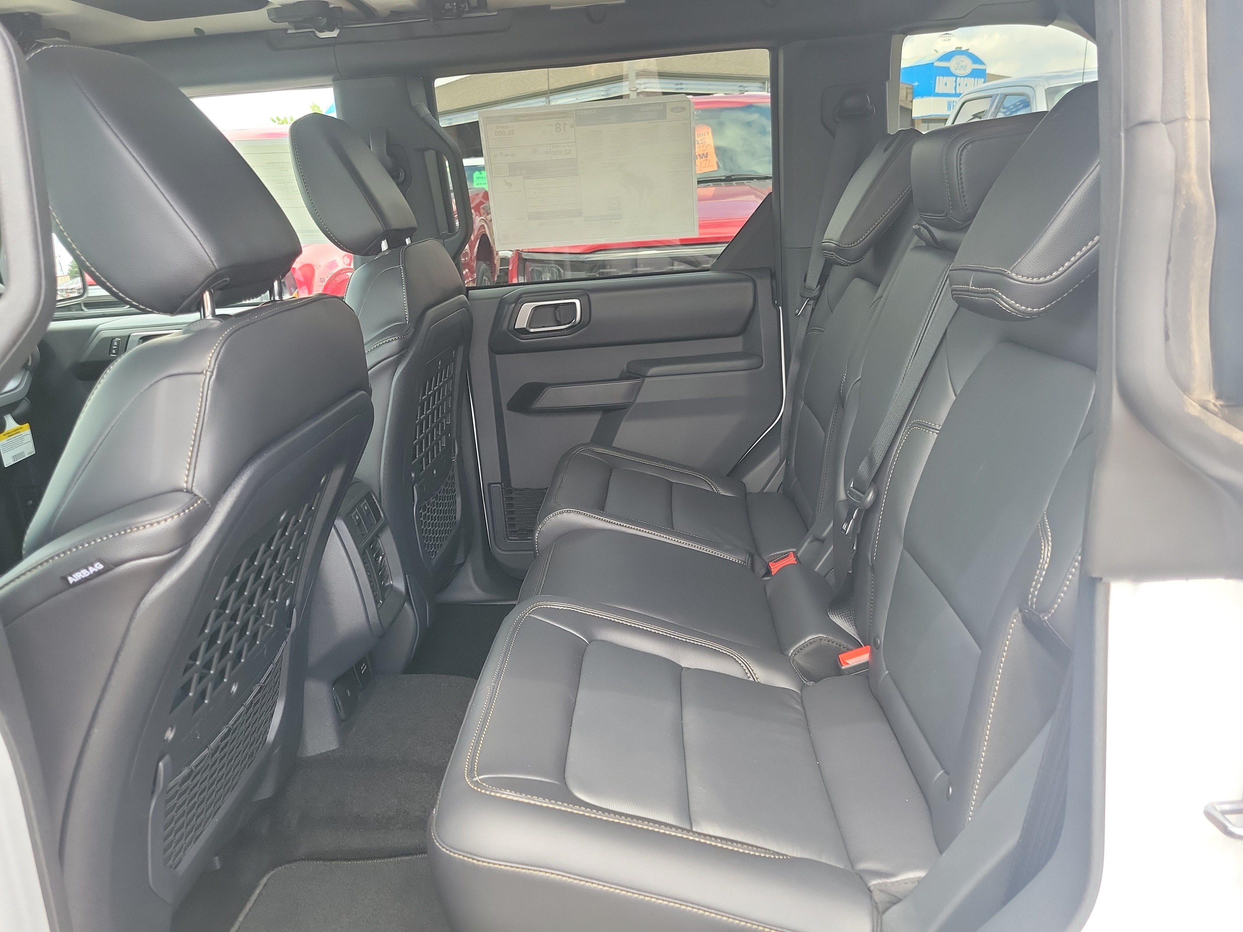 2025 Ford Bronco 4-Door Badlands - Photo 11