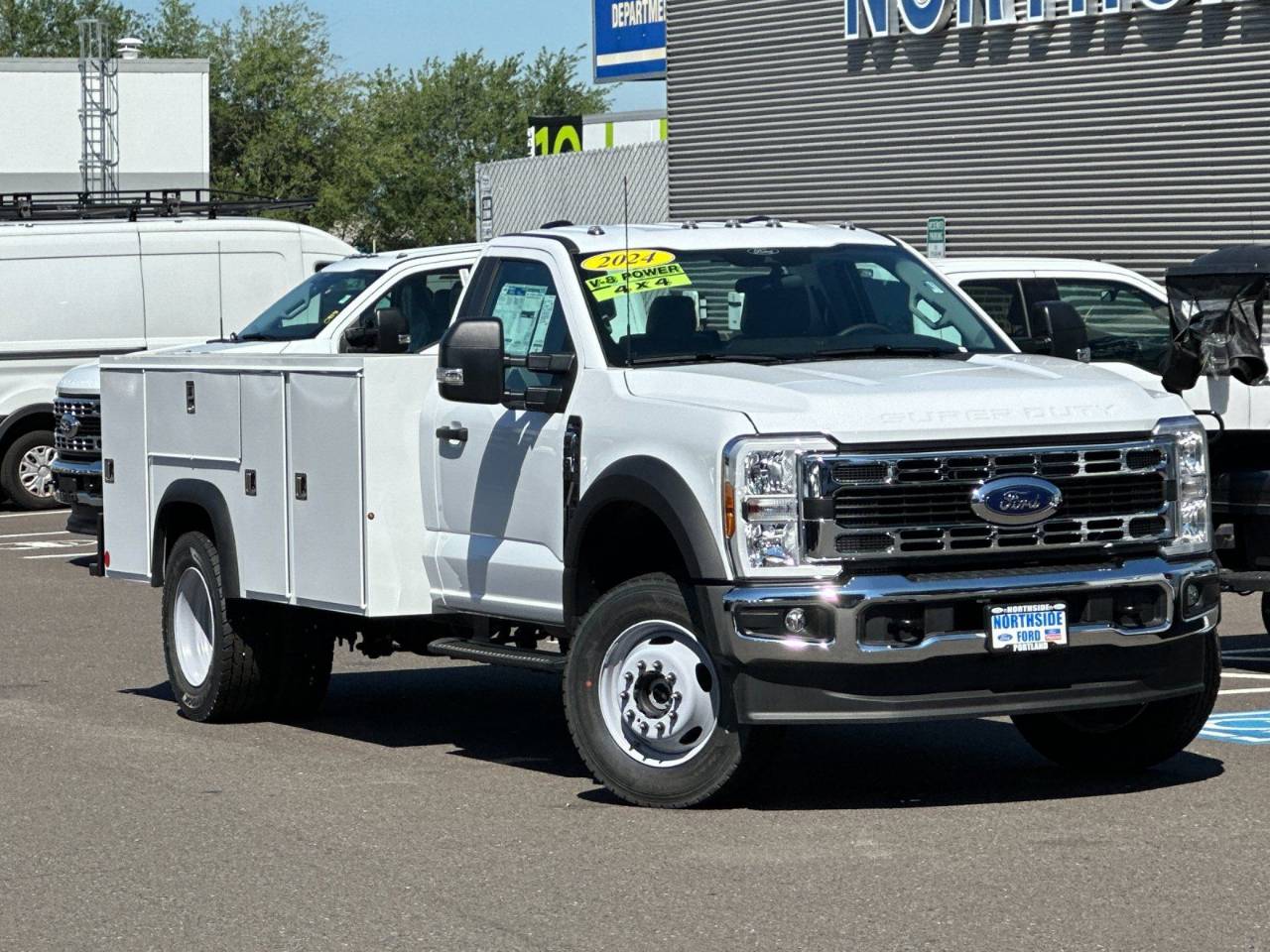 2024 Ford F-600 Super Duty Chassis Cab XL - Photo 8