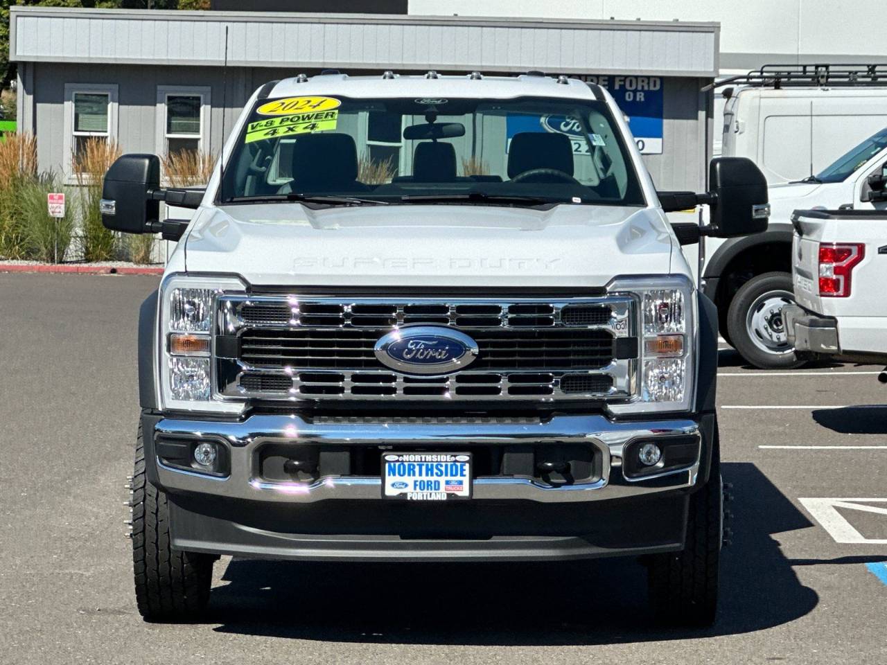 2024 Ford F-600 Super Duty Chassis Cab XL - Photo 9