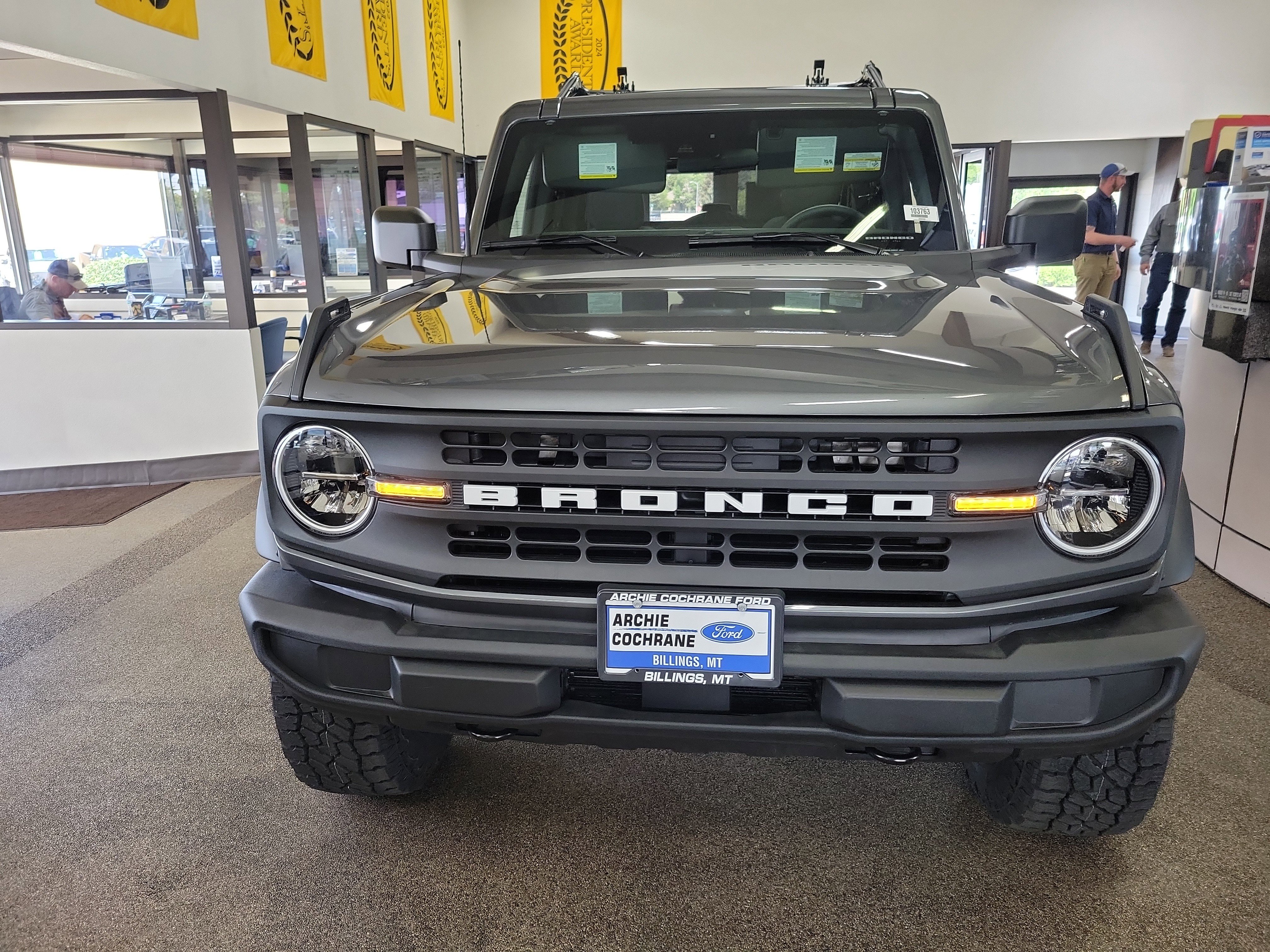 2025 Ford Bronco 4-Door Base - Photo 12