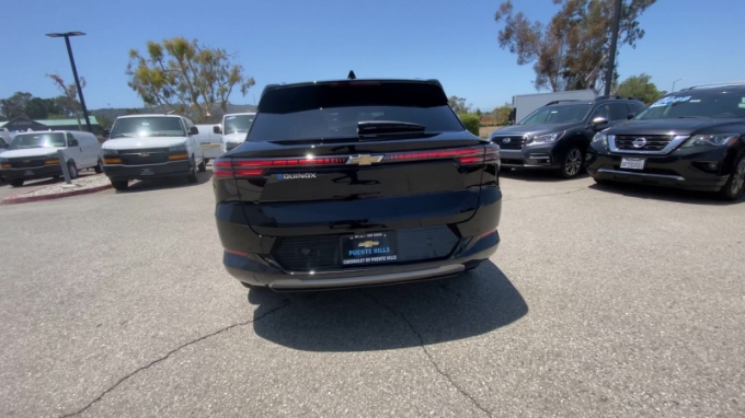 2025 Chevrolet Equinox EV 1LT - Photo 7