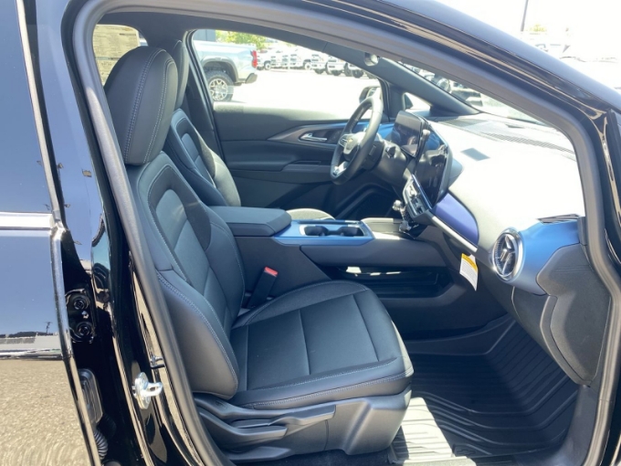 2025 Chevrolet Equinox EV 1LT - Photo 27