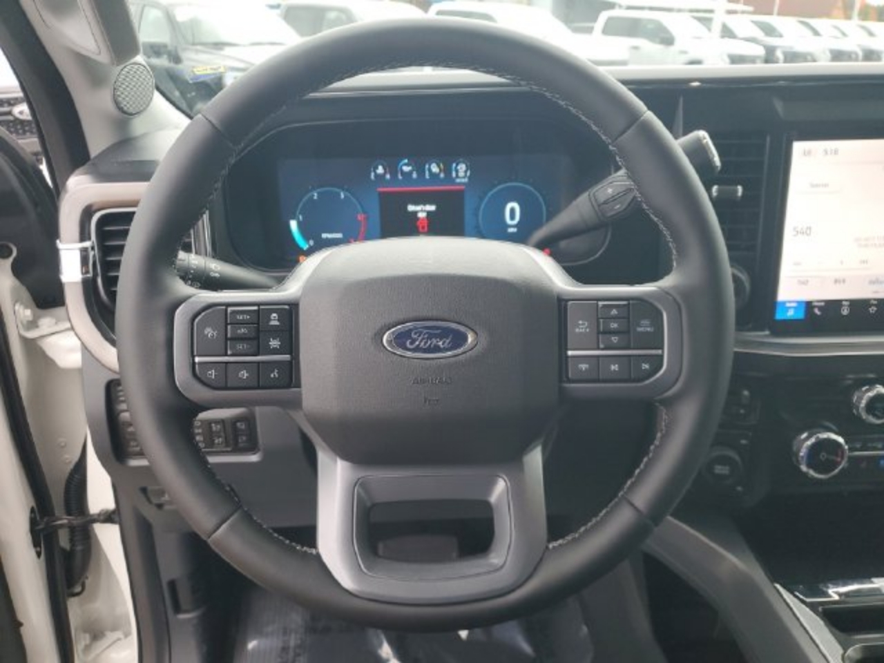 2025 Ford F-350 Super Duty Lariat - Photo 12