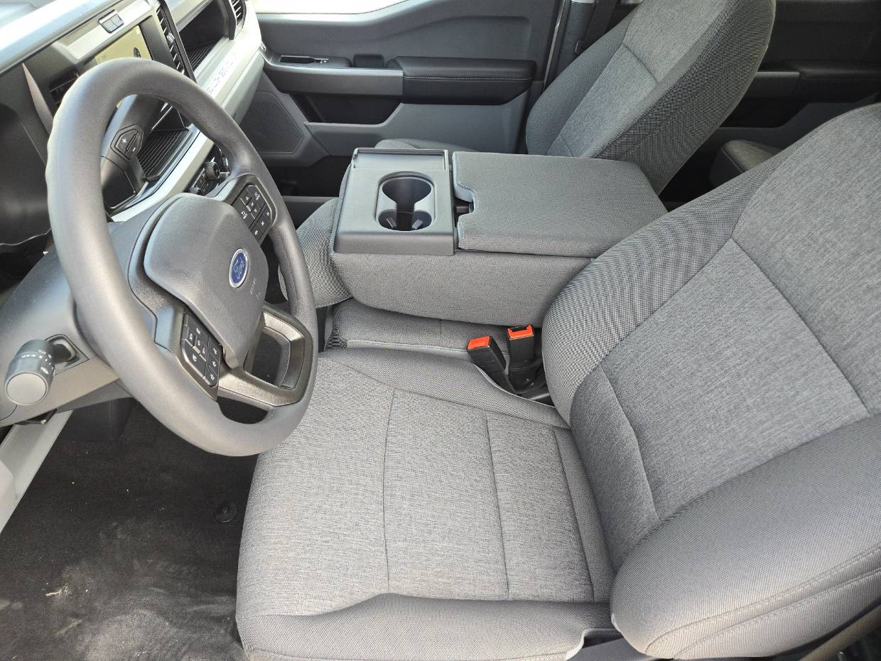 2026 Ford F-250 Super Duty XL - Photo 8