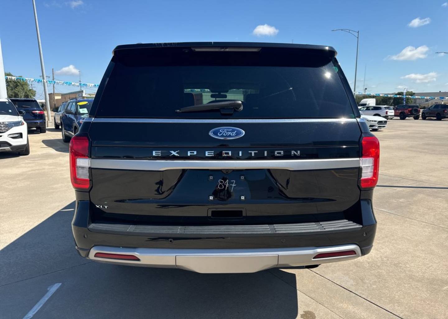 2024 Ford Expedition XLT - Photo 6