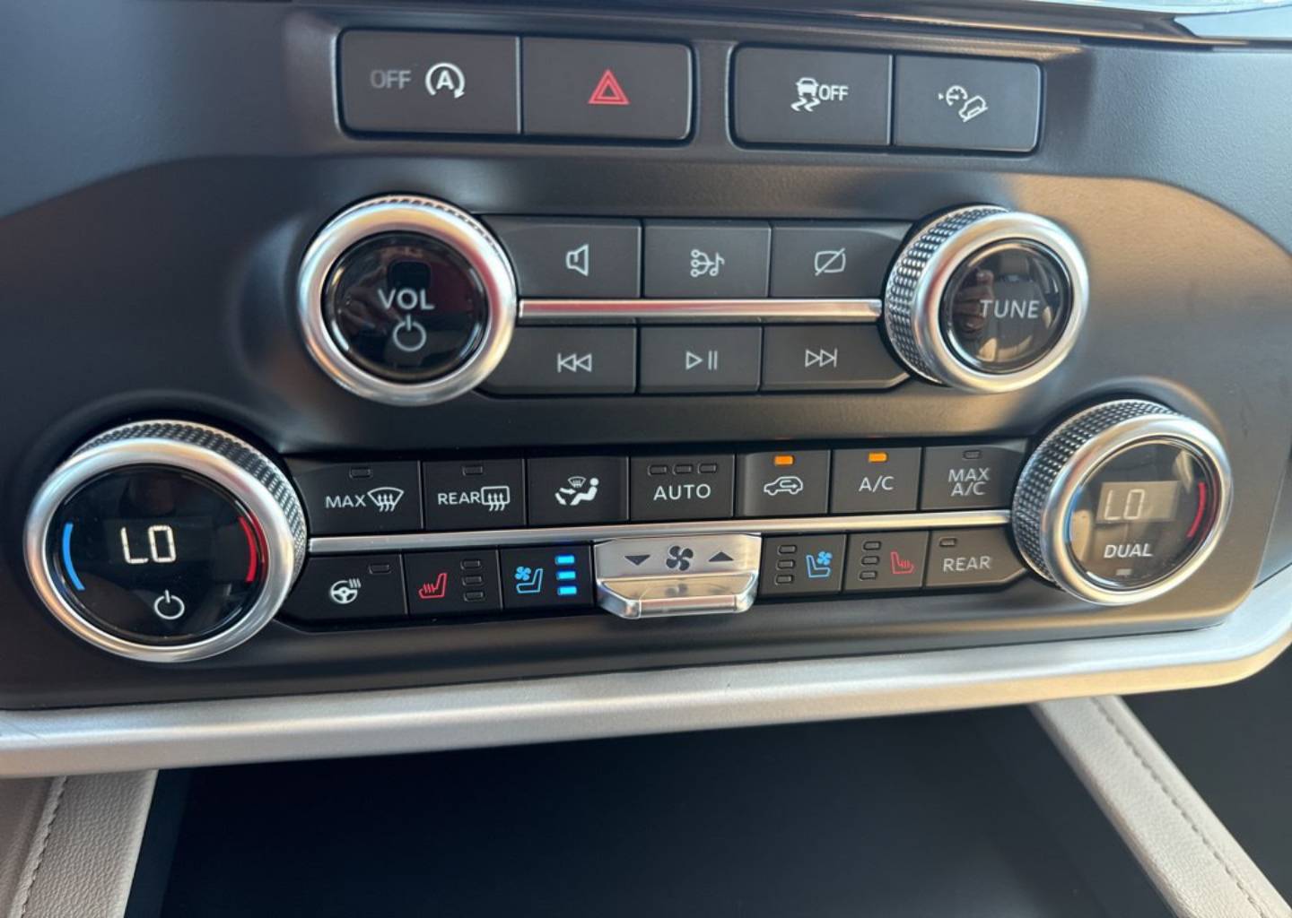 2024 Ford Expedition XLT - Photo 25
