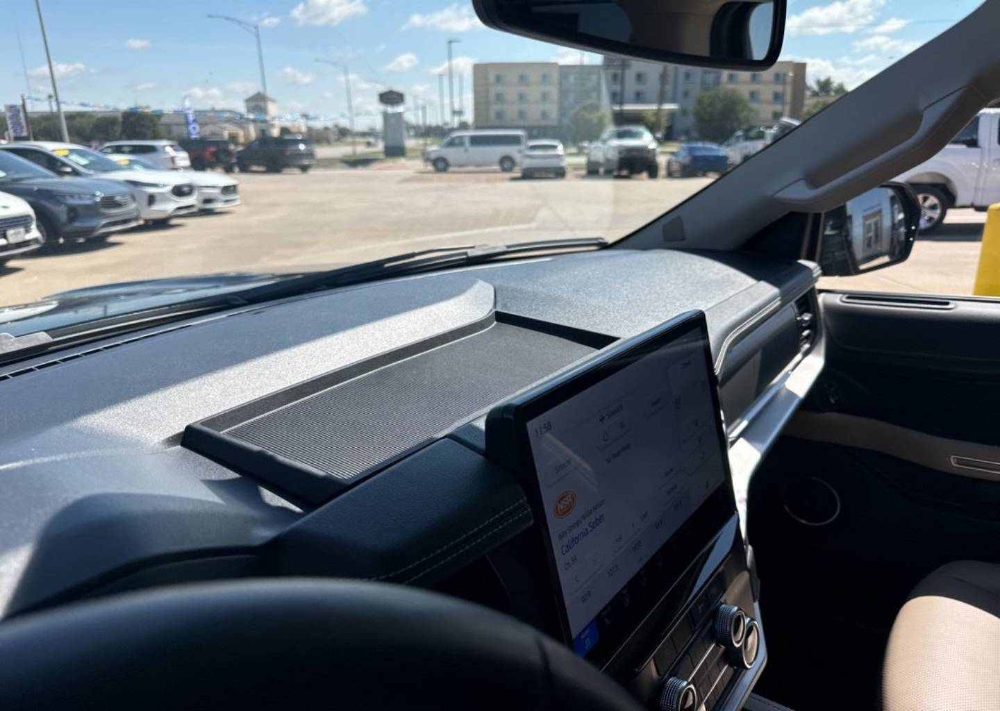 2024 Ford Expedition XLT - Photo 27
