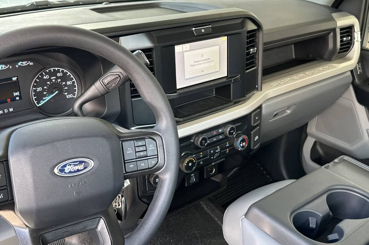 2026 Ford F-350 Super Duty Chassis Cab XL - Photo 10