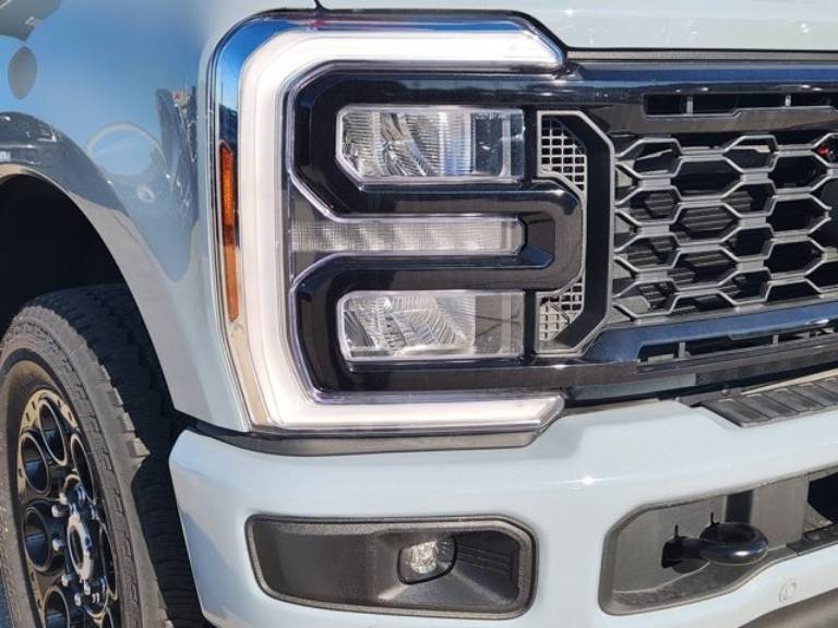 2026 Ford F-250 Super Duty Lariat - Photo 6