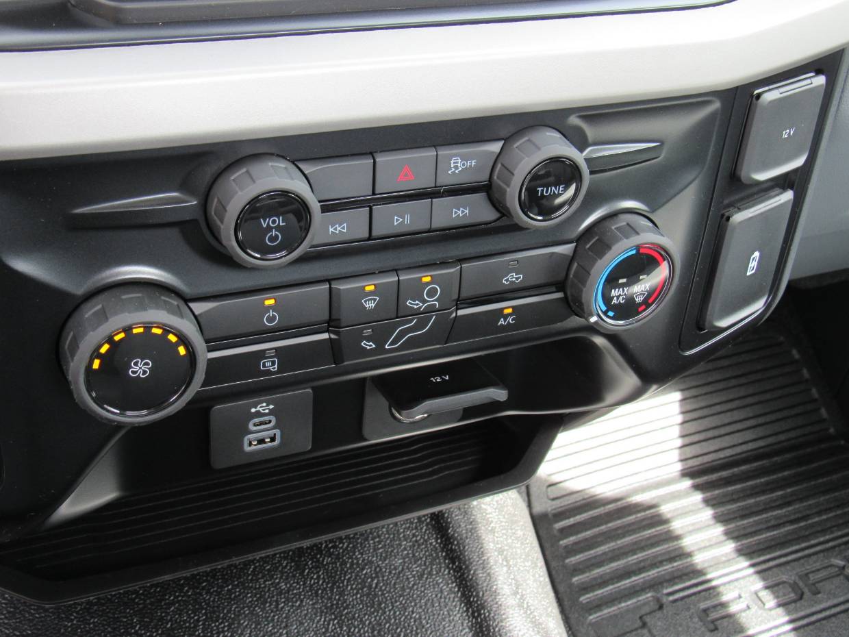 2026 Ford F-250 Super Duty XL - Photo 18