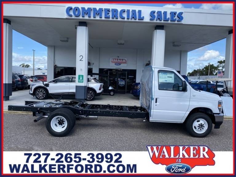 2026 Ford E-Series Cutaway E-350 Knapheide 14' Box
