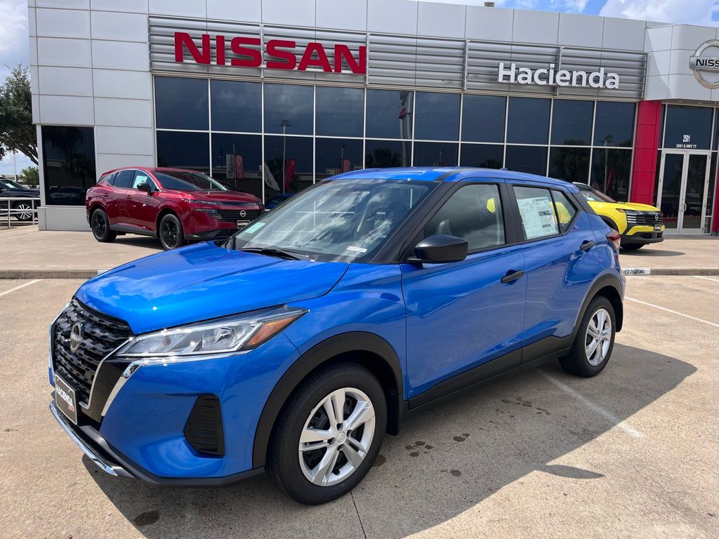 2025 Nissan KICKS PLAY