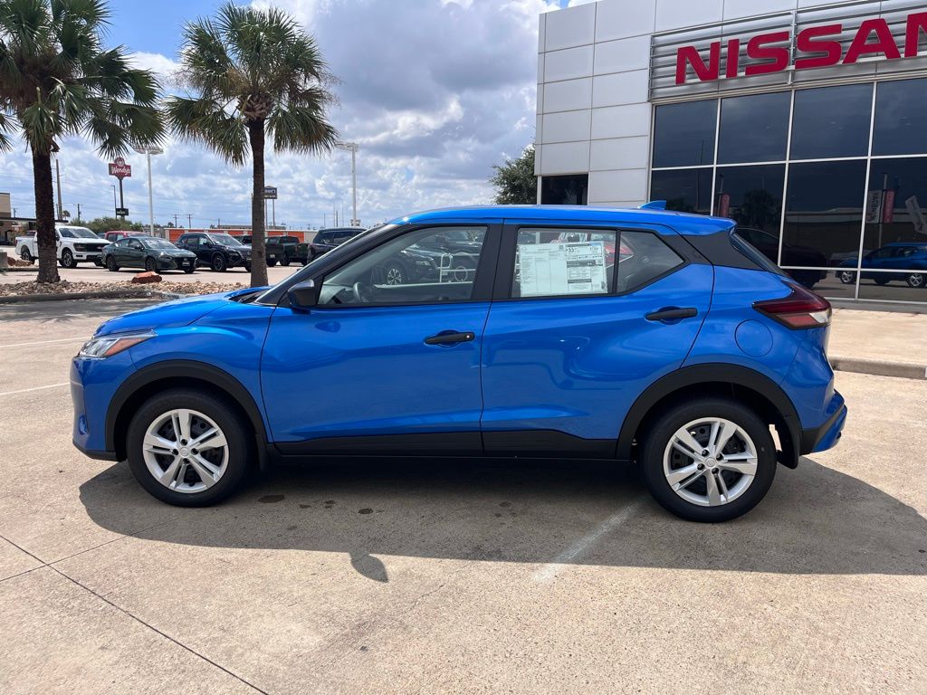 2025 Nissan KICKS PLAY Base - Photo 6
