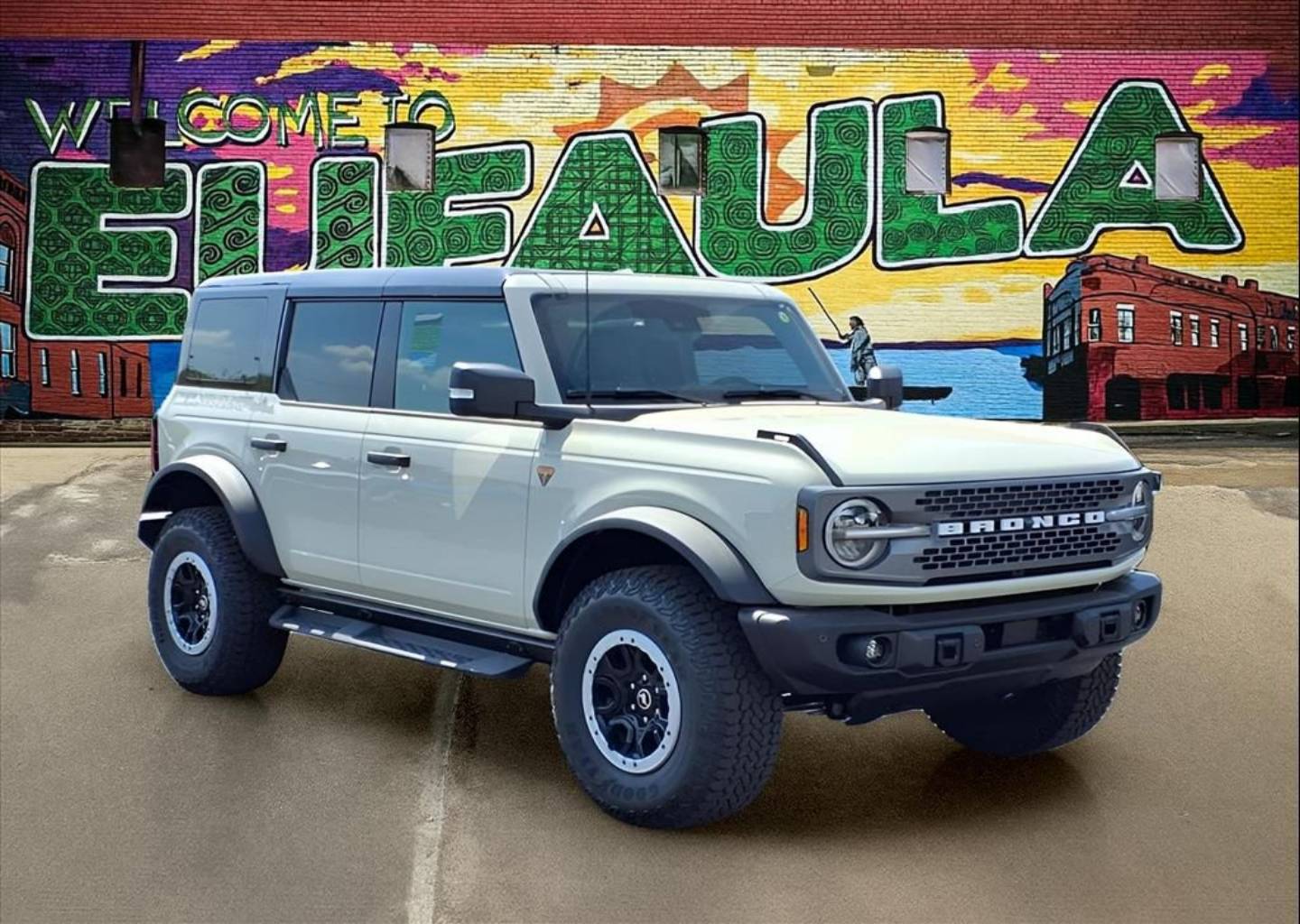 2025 Ford Bronco 4-Door