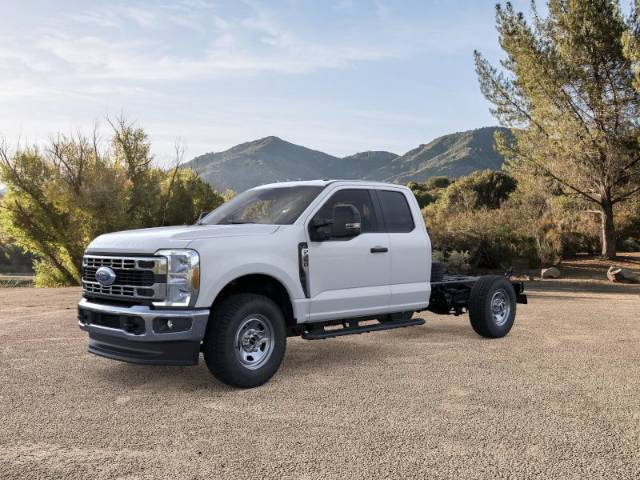 2026 Ford Super Duty F-350 SRW XL