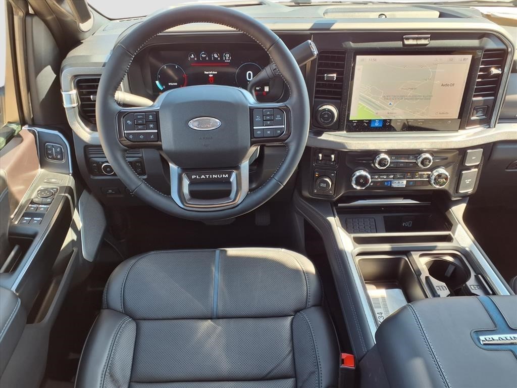 2026 Ford F-350 Super Duty Platinum - Photo 9