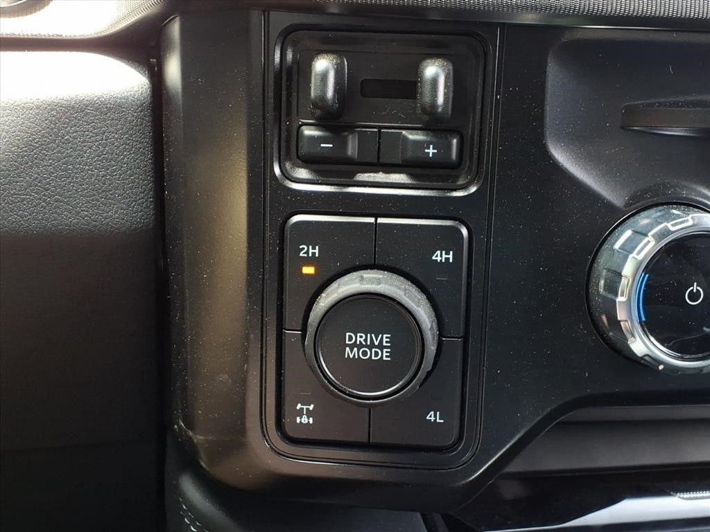 2026 Ford F-350 Super Duty Platinum - Photo 15