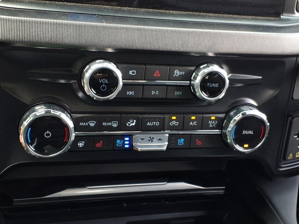 2026 Ford F-350 Super Duty Platinum - Photo 16