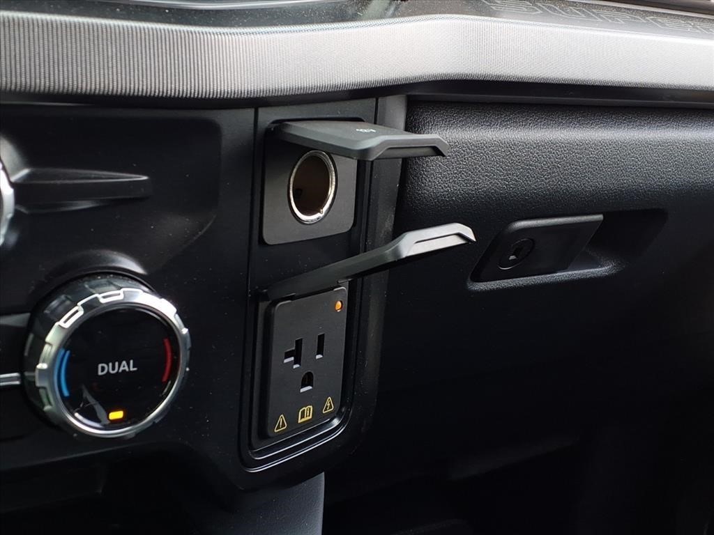2026 Ford F-350 Super Duty Platinum - Photo 17