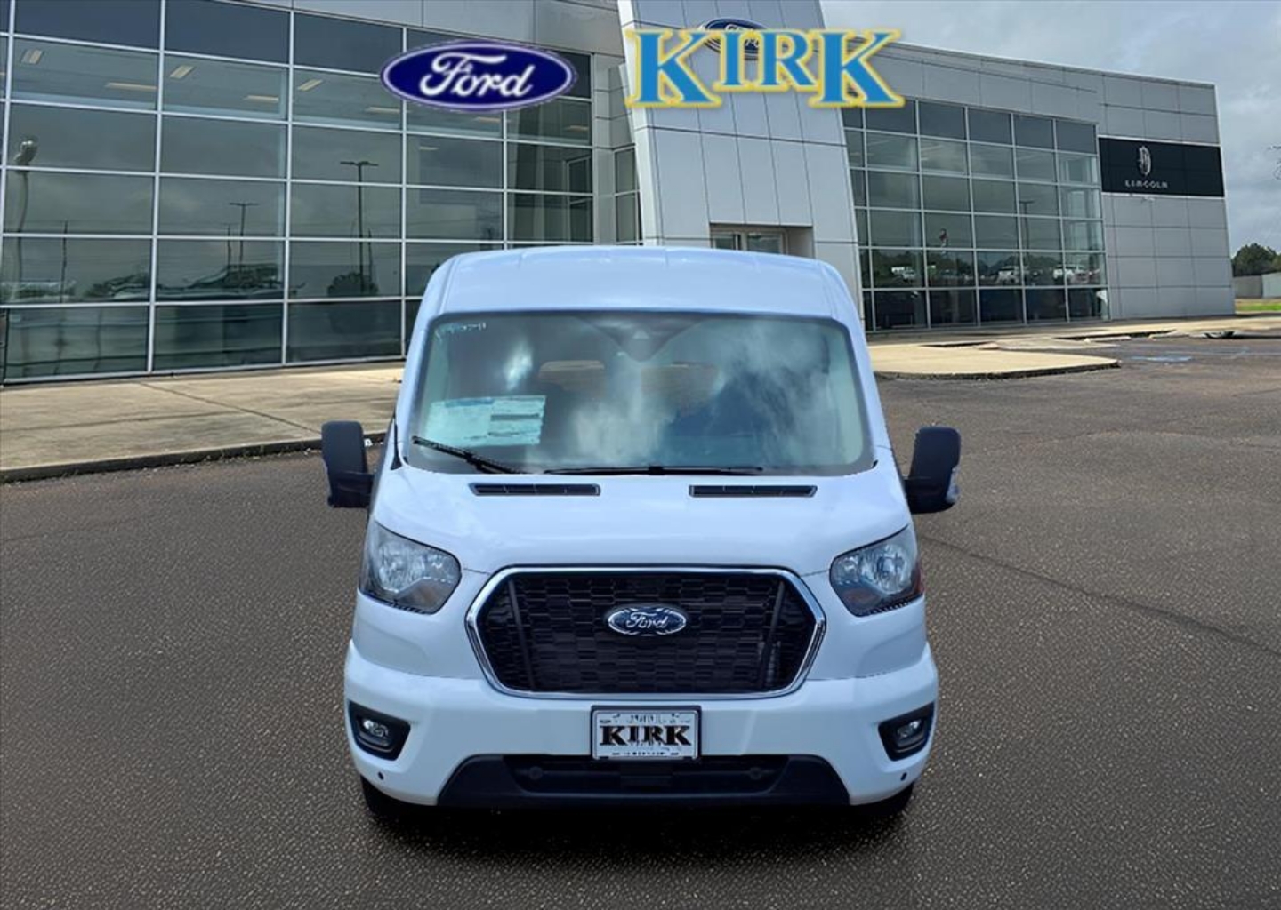 2025 Ford Transit Passenger Van XLT - Photo 21