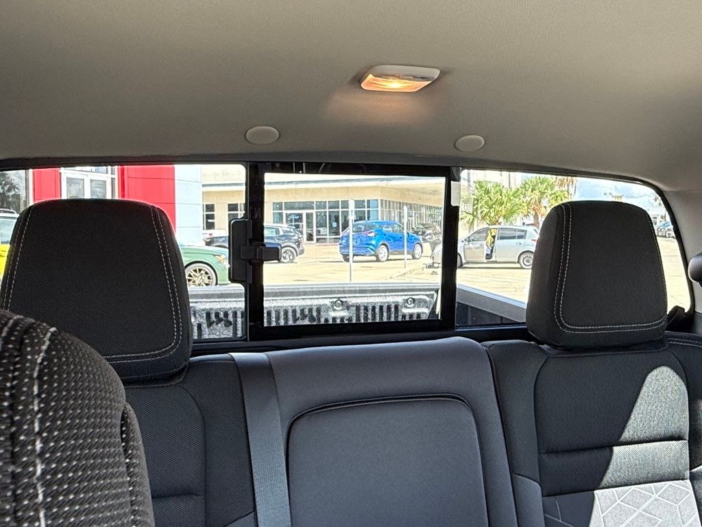 2026 Nissan Frontier SV - Photo 16