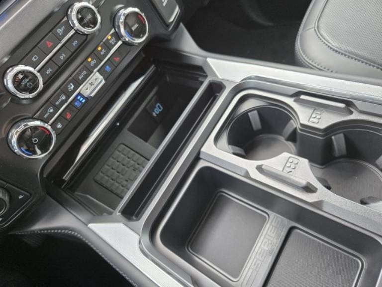 2026 Ford F-250 Super Duty Platinum - Photo 15