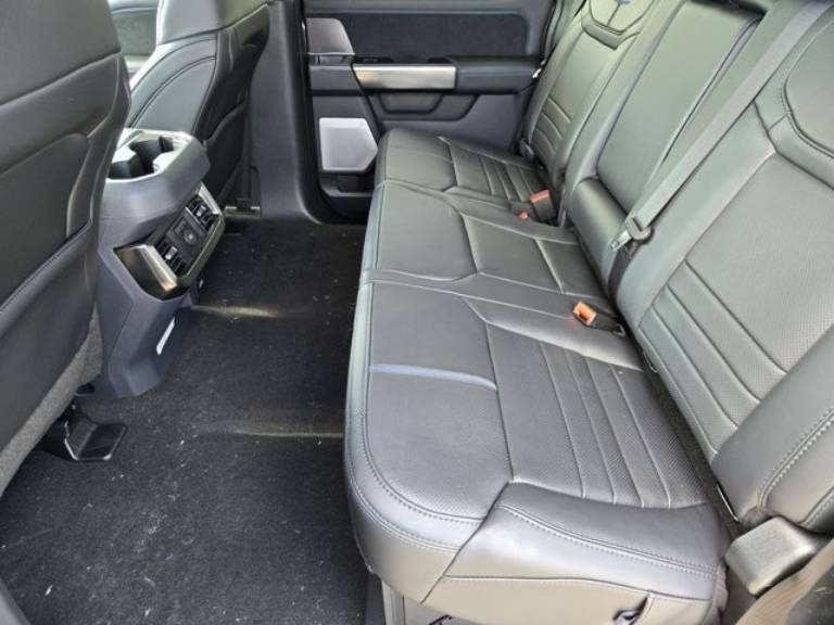 2026 Ford F-250 Super Duty Platinum - Photo 22