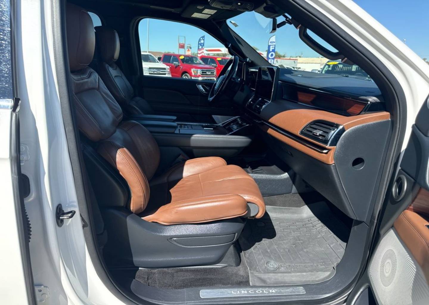 2022 Lincoln Navigator Reserve - Photo 10