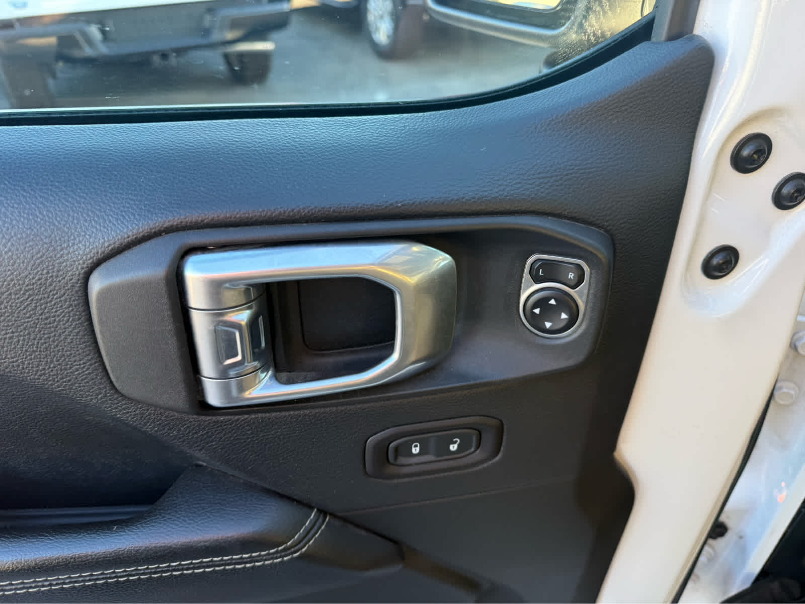 2018 Jeep All-New Wrangler Unlimited Sahara - Photo 8