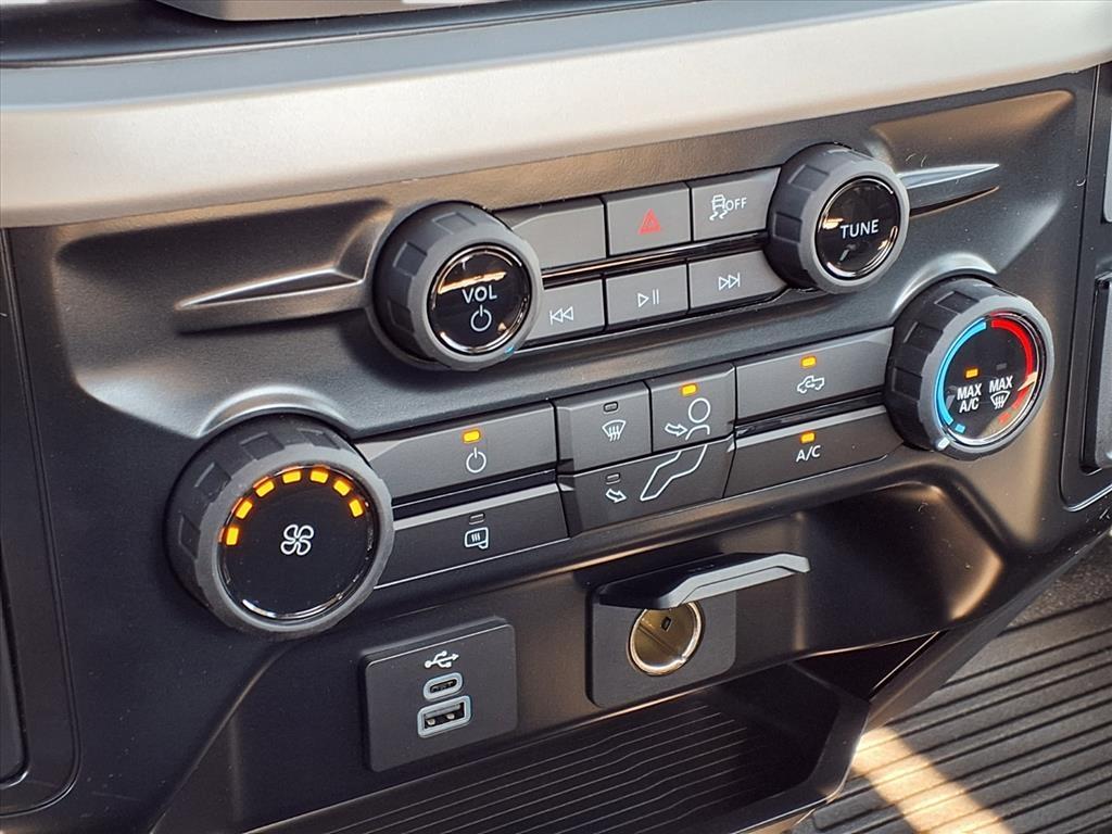 2026 Ford F-250 Super Duty XL - Photo 13