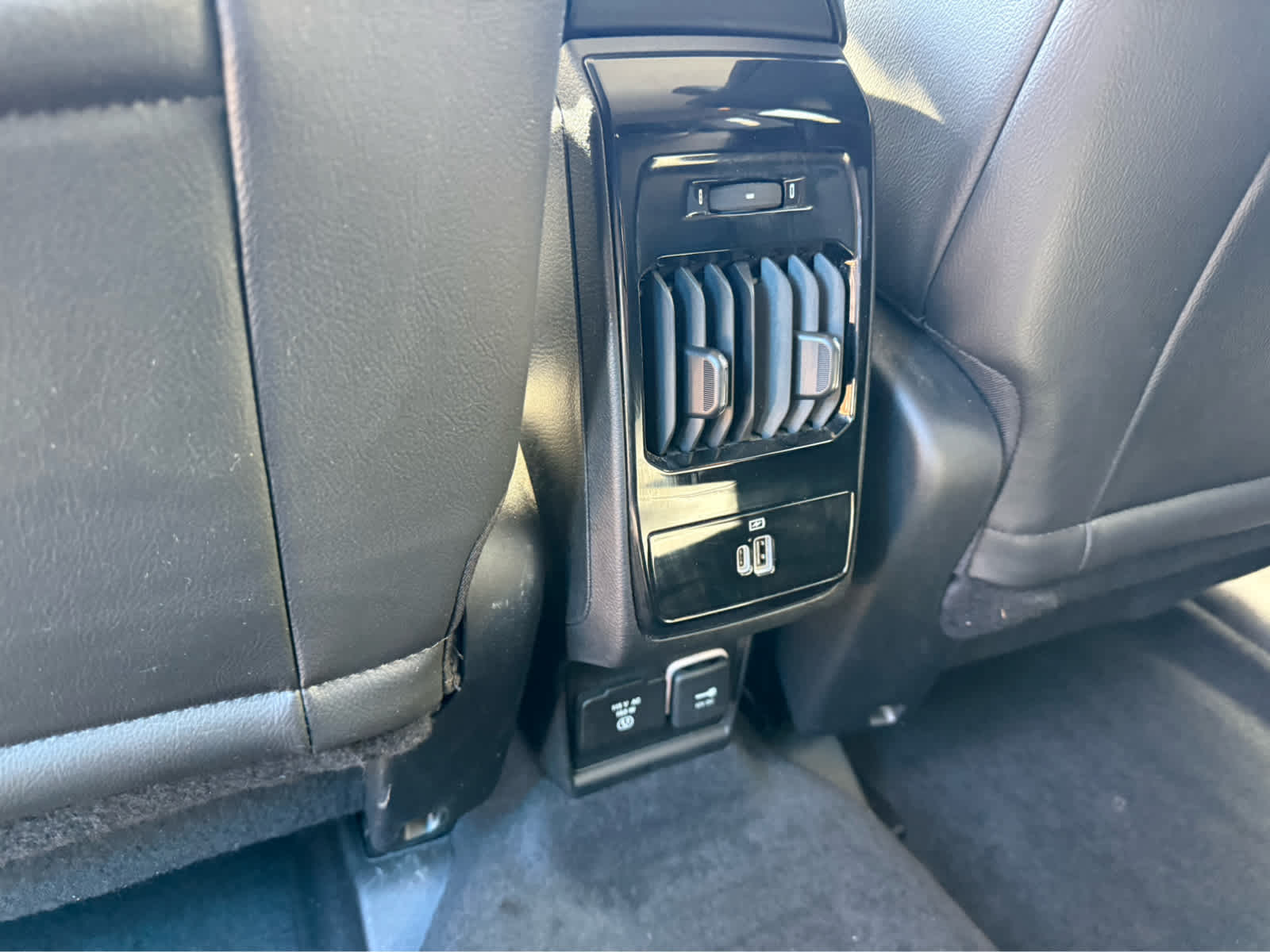 2022 Jeep Compass Latitude - Photo 18