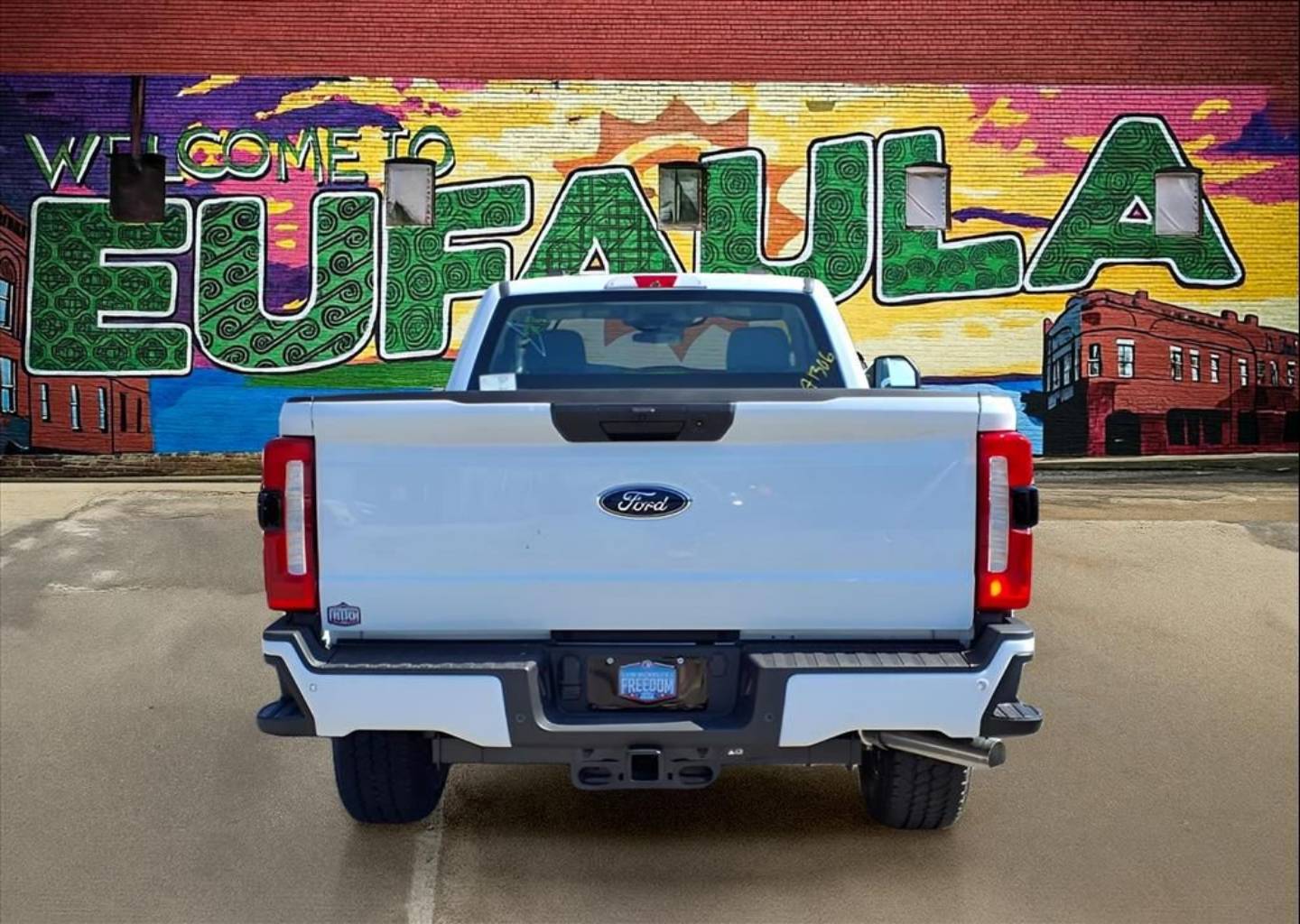2026 Ford F-350 Super Duty XL - Photo 6