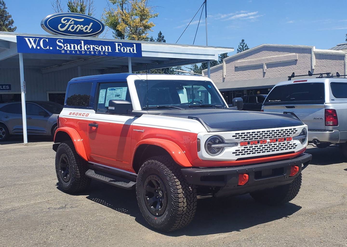2025 Ford Bronco 2-Door