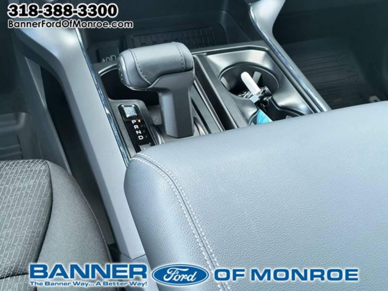 2025 Ford F-150 XLT - Photo 12