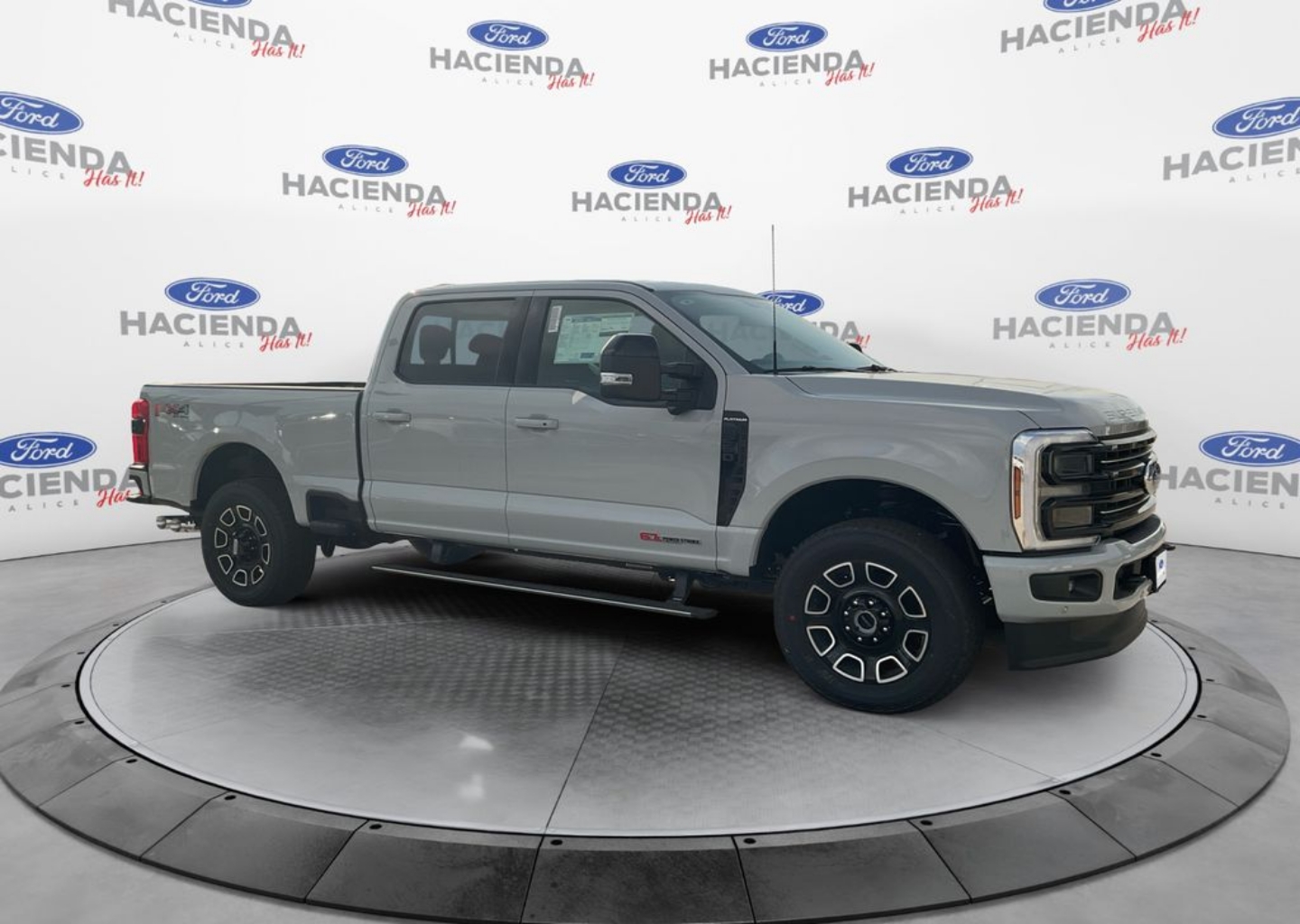 2026 Ford F-250 Super Duty Platinum - Photo 7