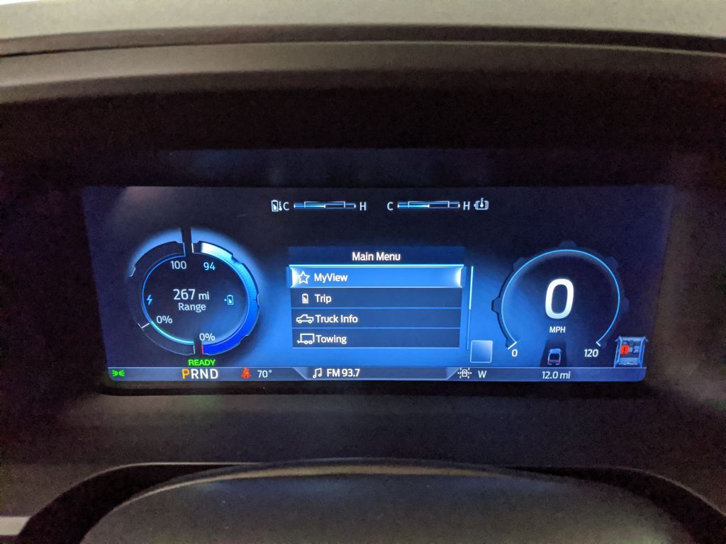 2025 Ford F-150 Lightning Flash - Photo 17