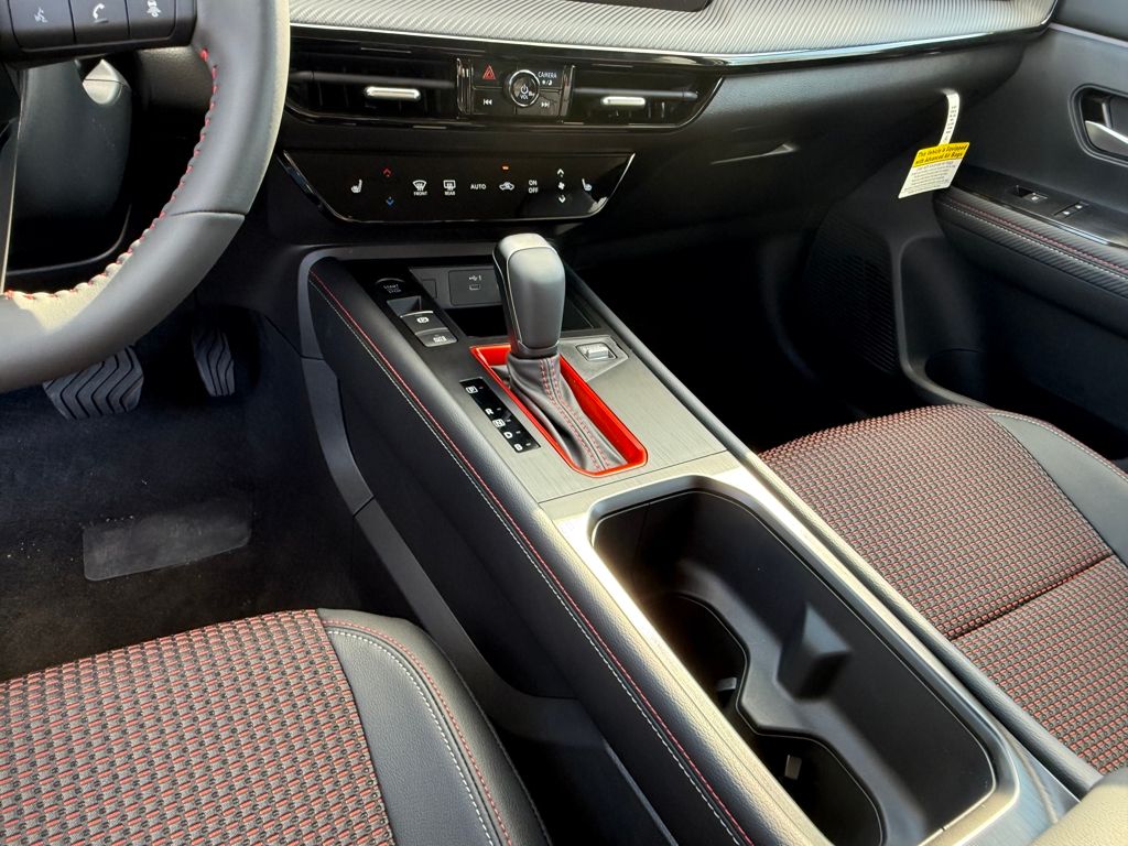 2026 Nissan KICKS SR AWD - Photo 16