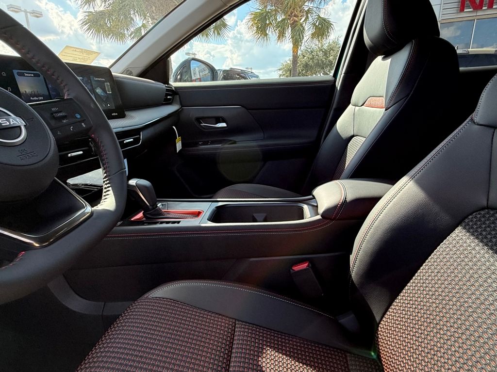 2026 Nissan KICKS SR AWD - Photo 17